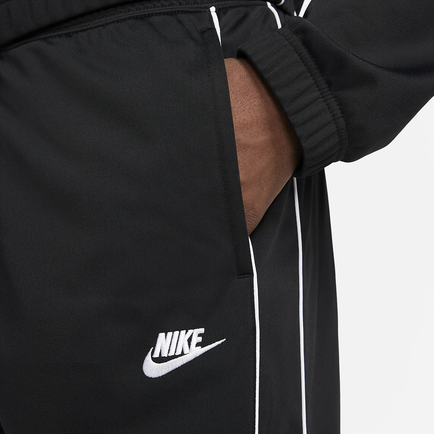 Nike Sportswear Essential Men