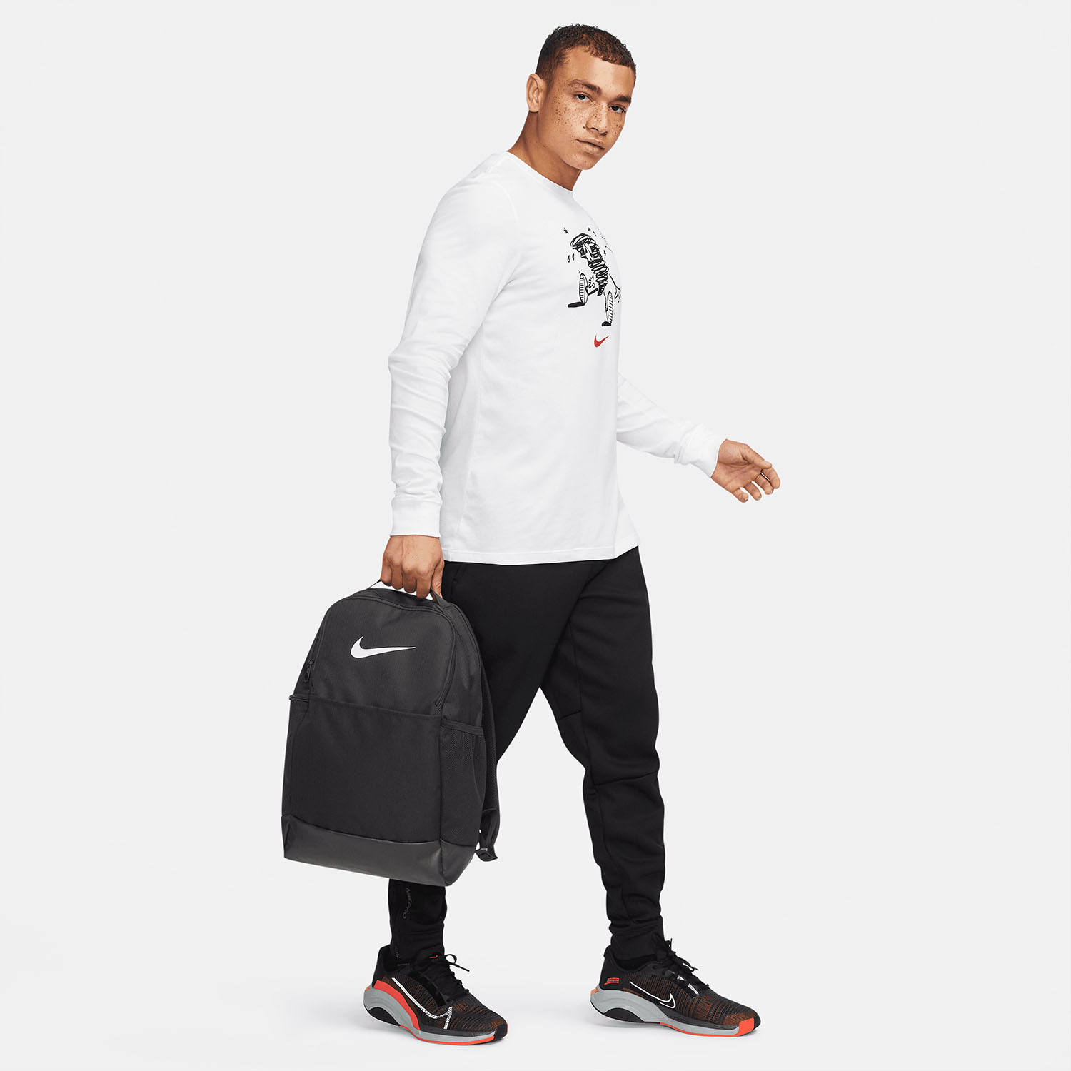 Nike Brasilia 9.5 Training Medium Backpack - Black/White