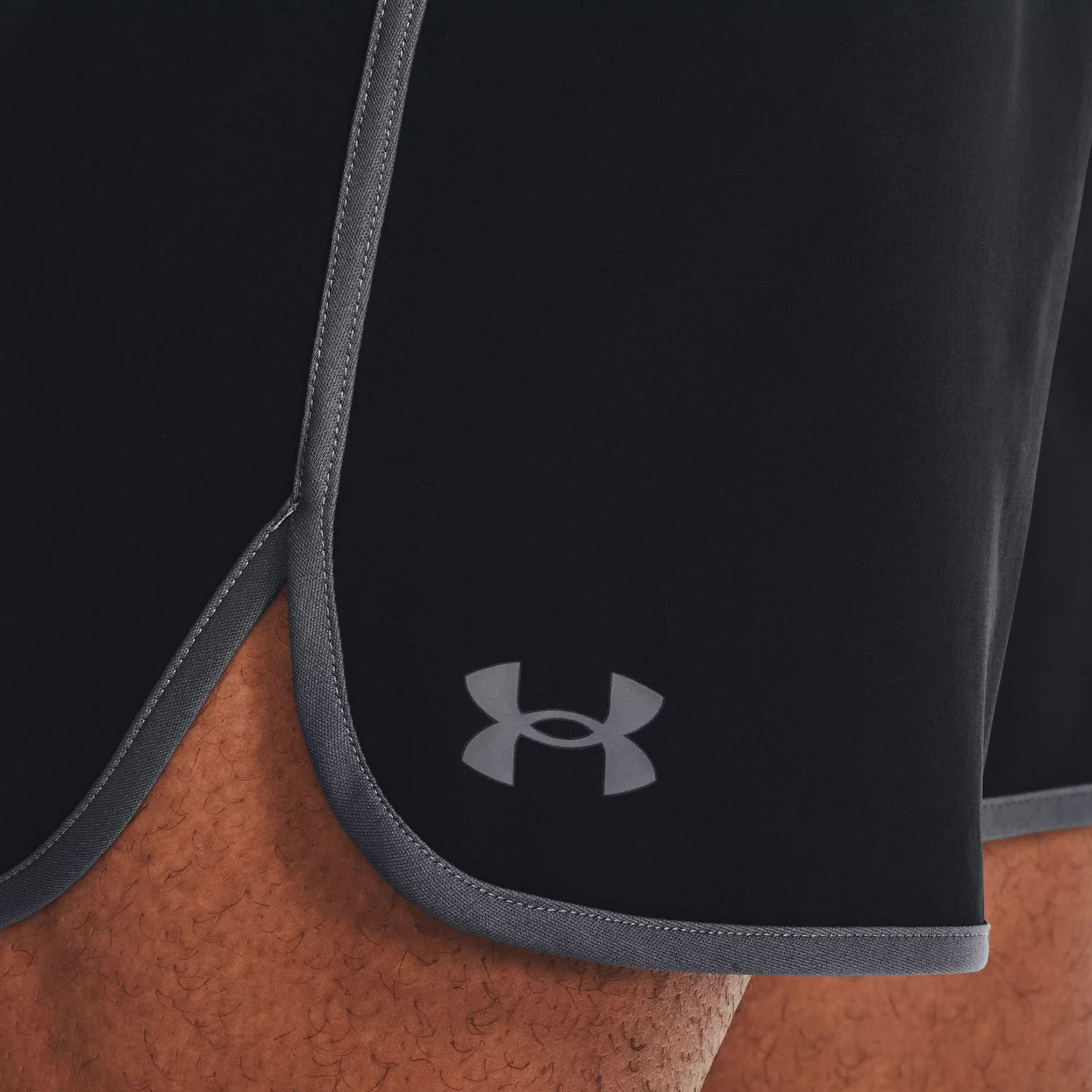 Under Armour HIIT Woven 8in Shorts - Black/Pitch Gray