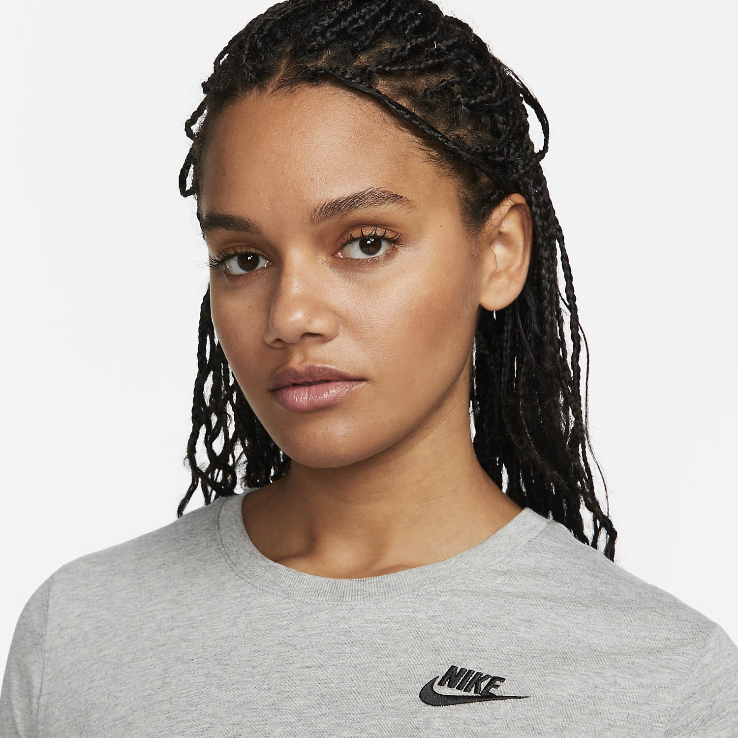 Nike Club Essentials Camiseta - Dark Grey Heather