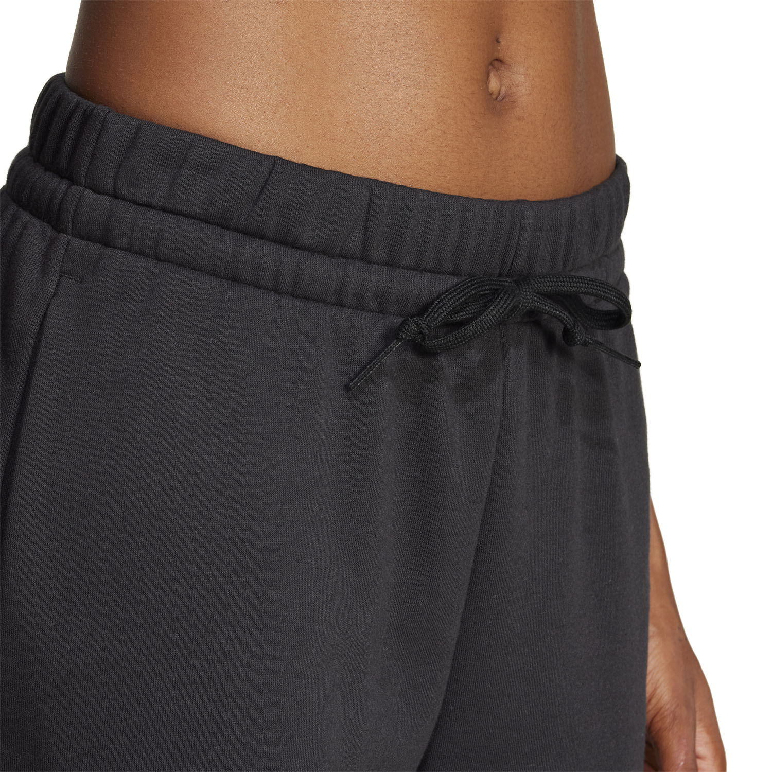 adidas Essentials 5.5in Shorts - Black/White