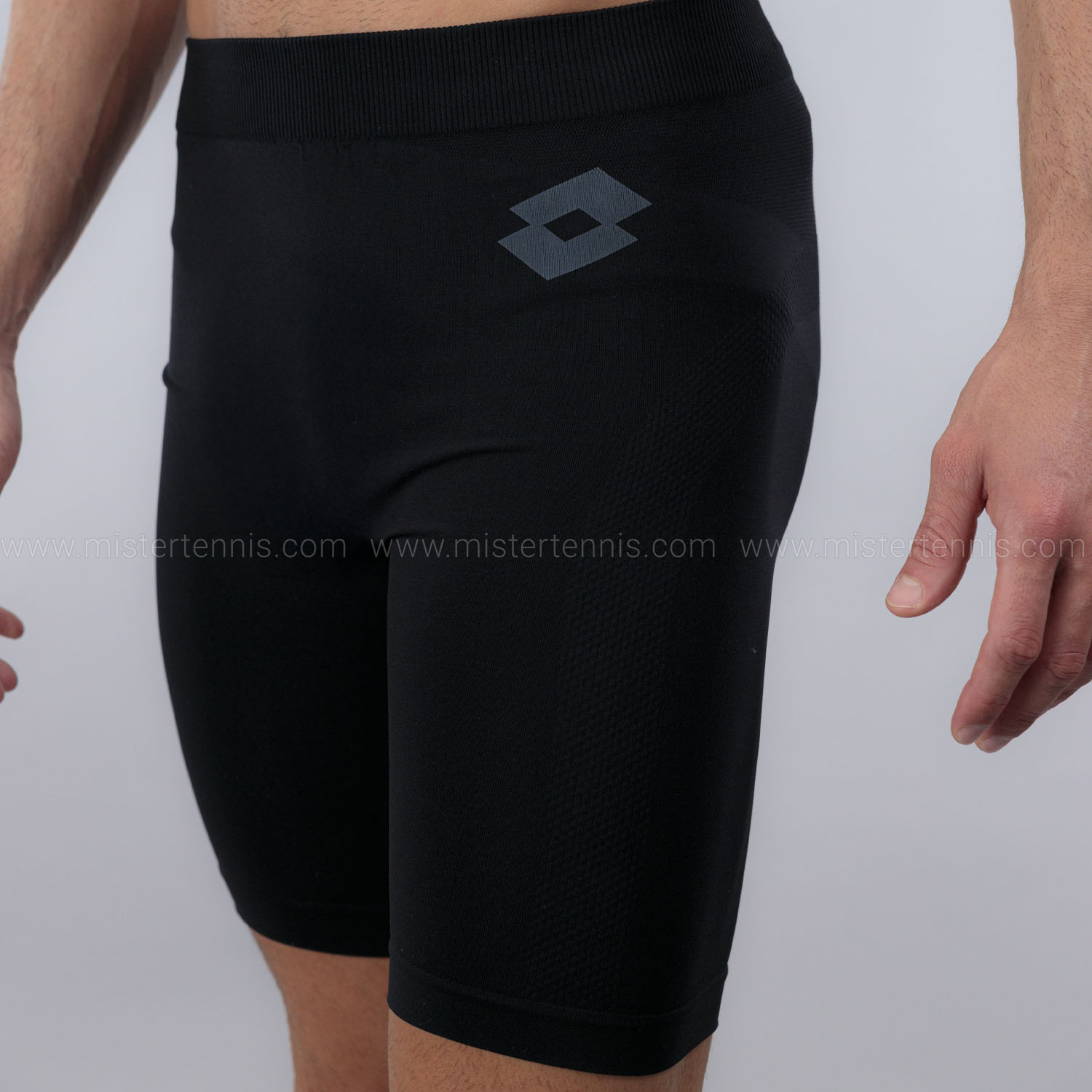 Lotto Elite 7in Shorts - All Black
