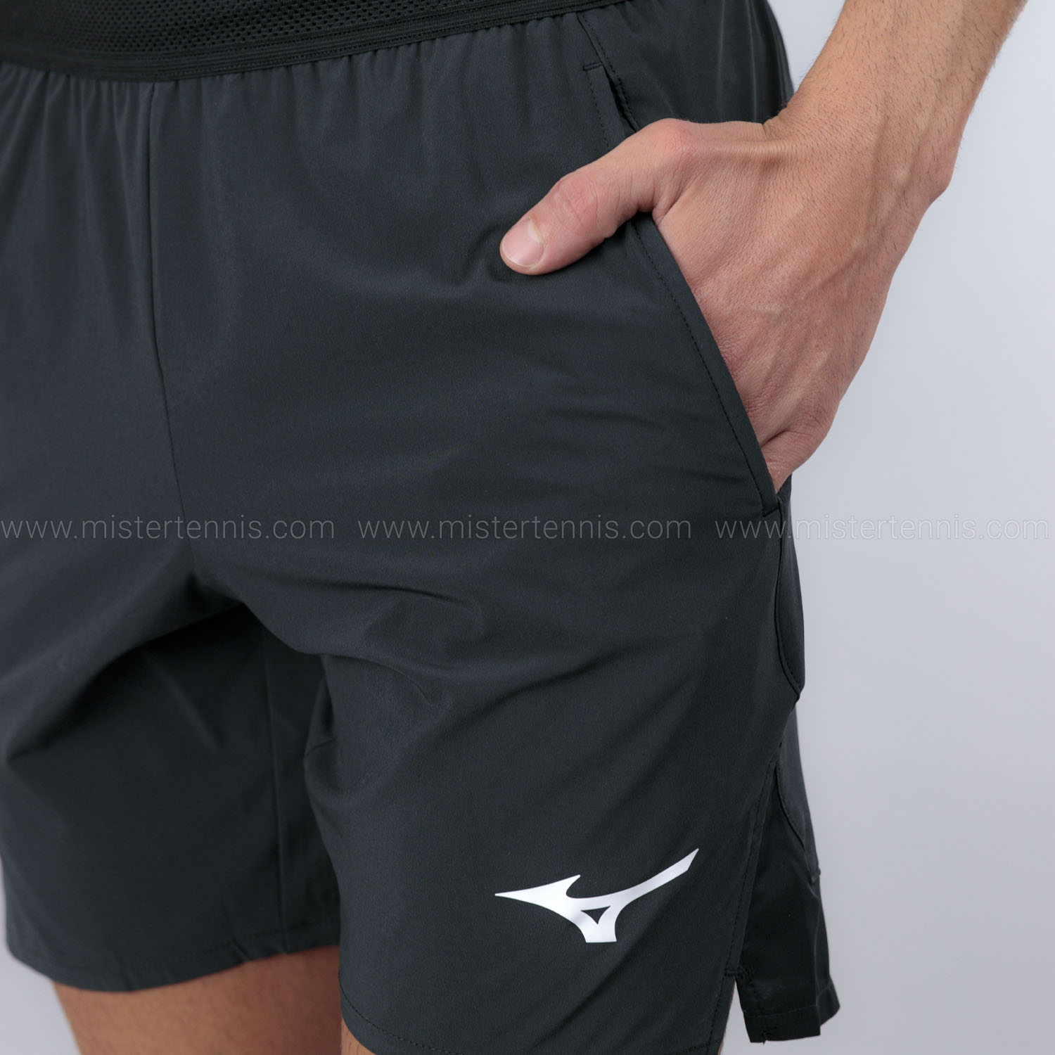 Mizuno Daybreakers 8in Shorts - Black/Grape Leaf