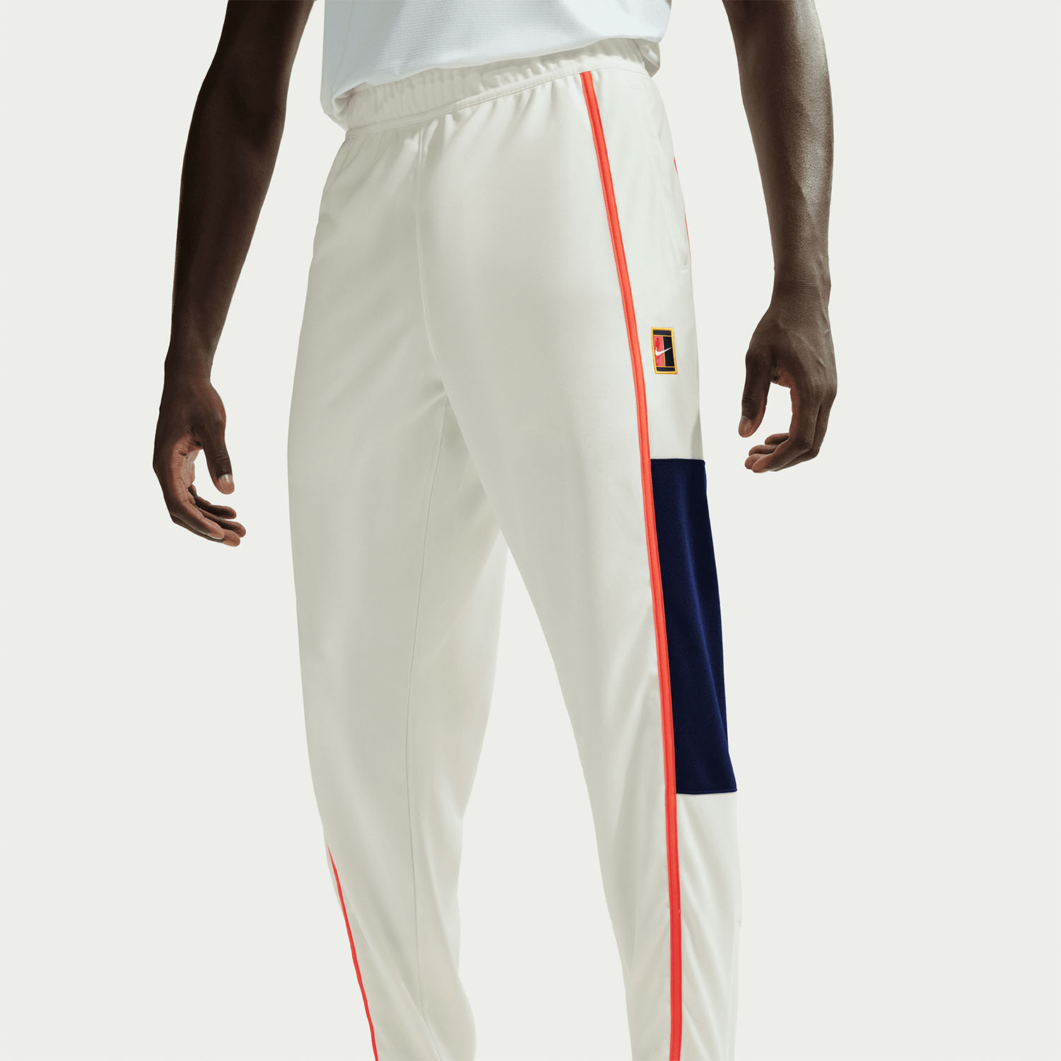 Nike Court Heritage Pantalones - Sail/Turf Orange