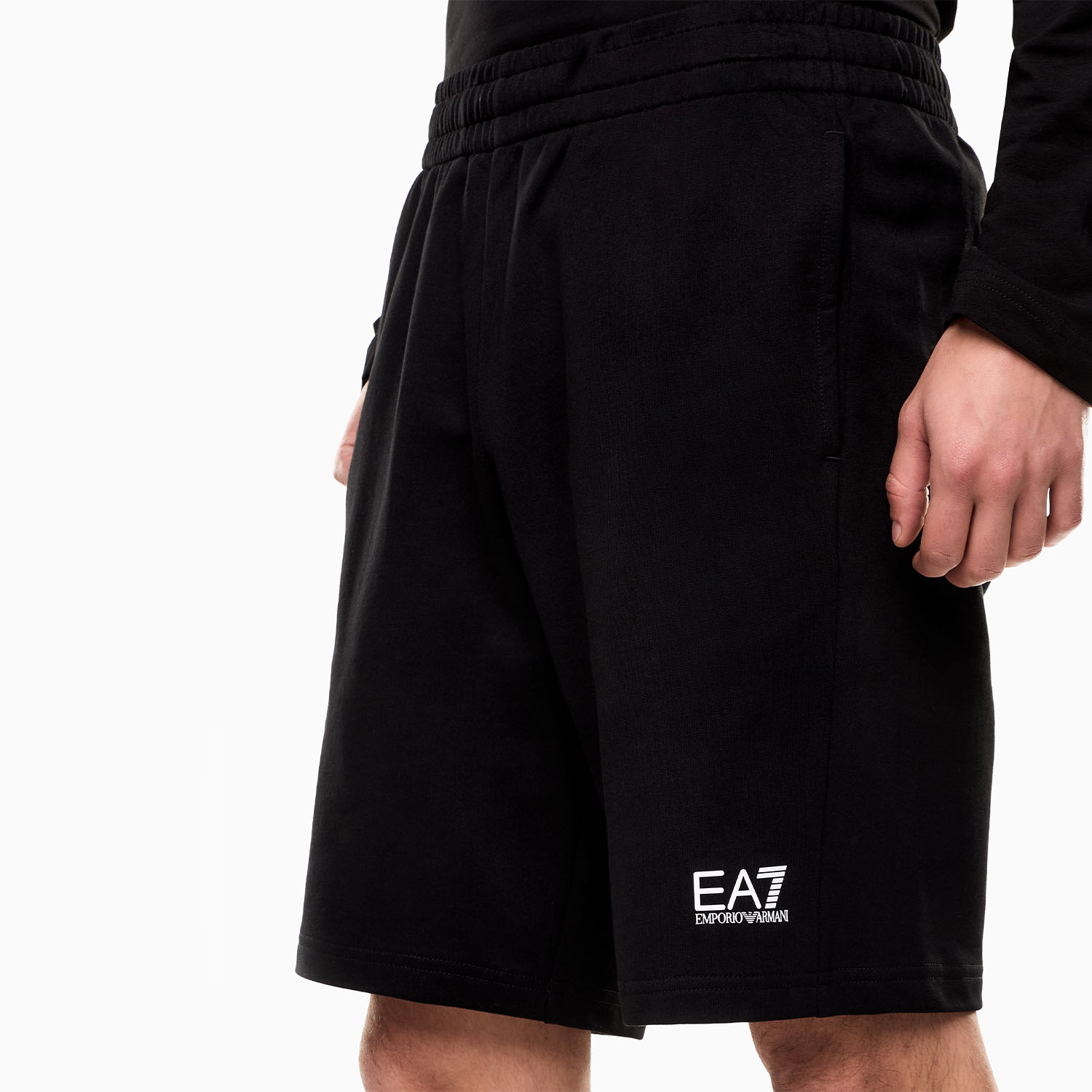 EA7 Train Core 9in Shorts - Black
