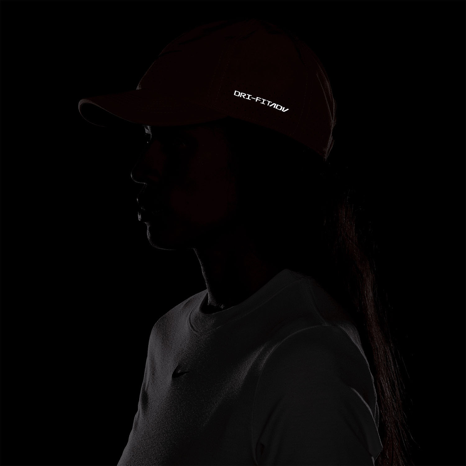 Nike Dri-FIT ADV Club Gorra - Team Red/Pale Ivory