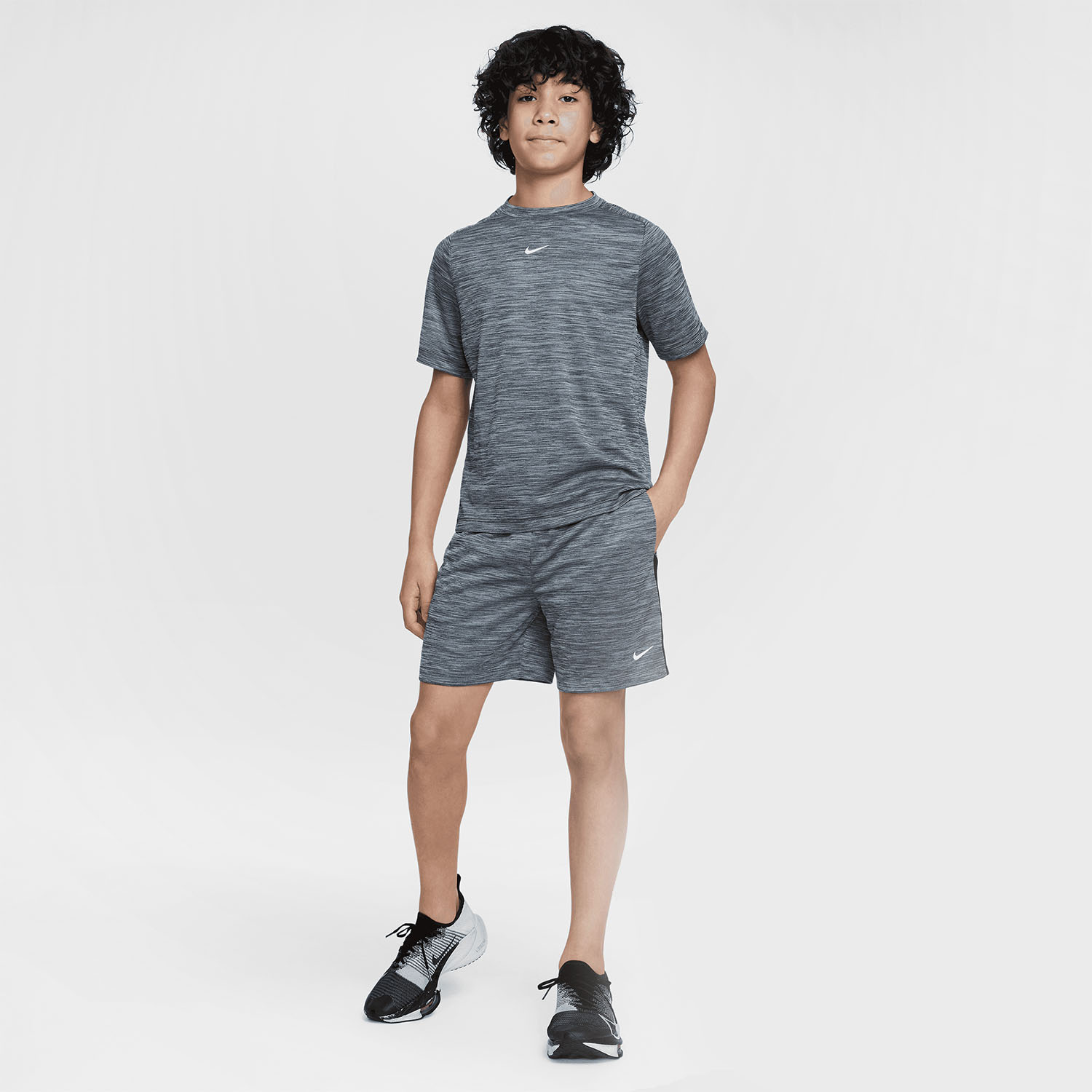 Nike Dri-FIT 5in Shorts Niños - Black/Light Smoke Grey/Black/White