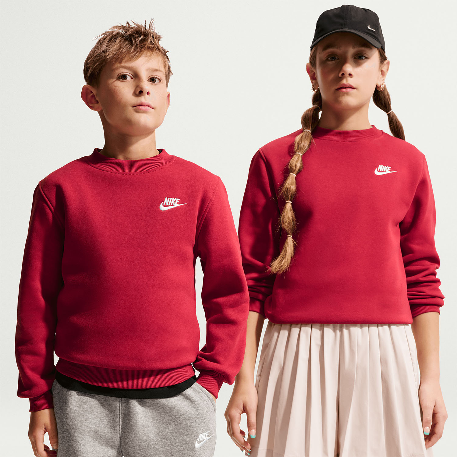 Nike Sportswear Club Sweatshirt Junior - Tough Red/White