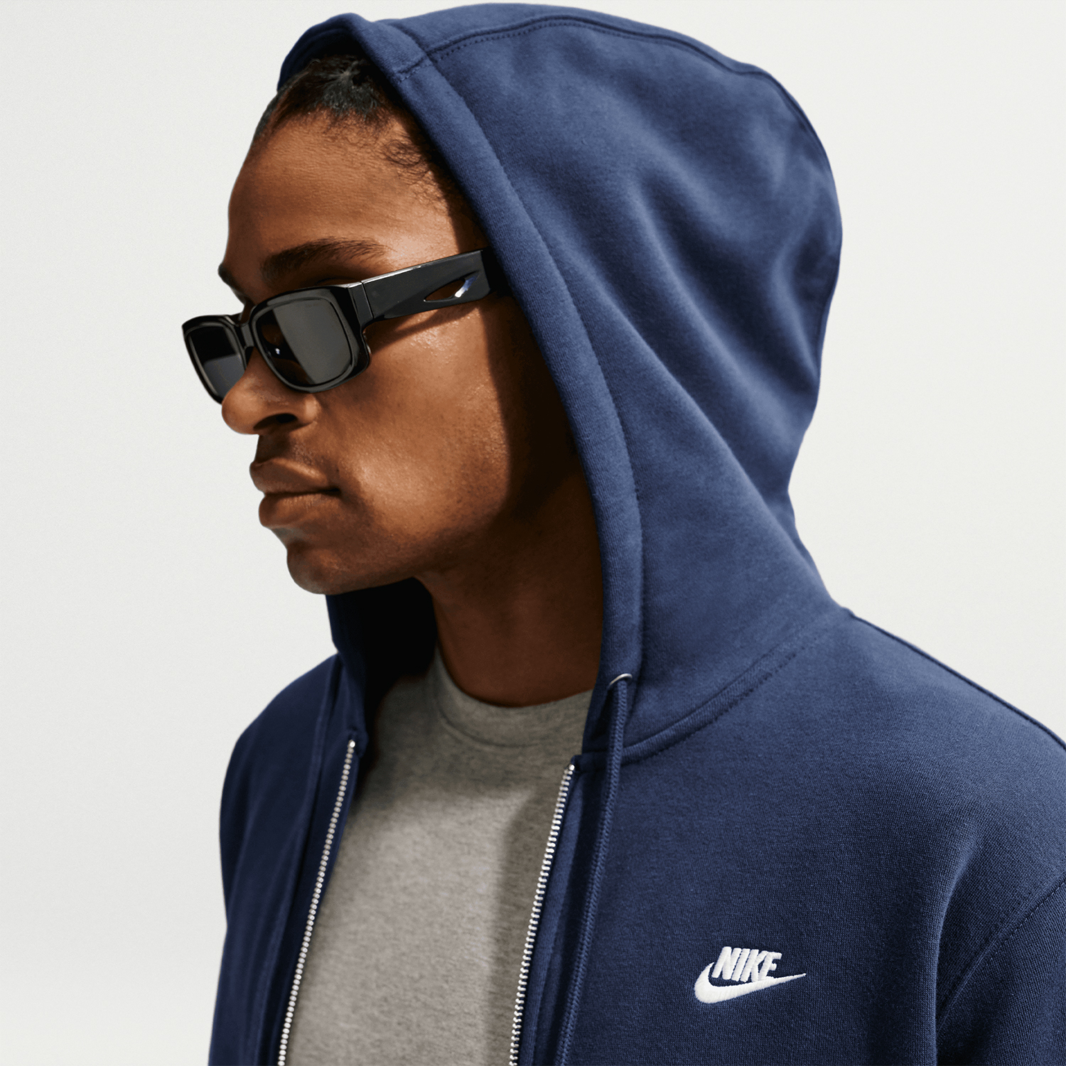 Nike Club Fleece Hoodie - Obsidian/White