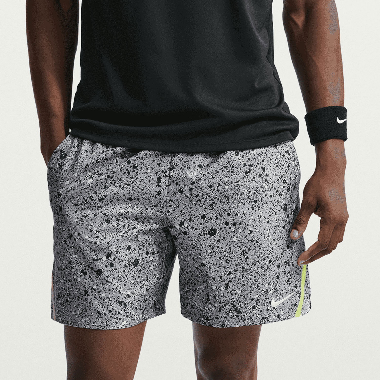 Nike Court Victory AOP 7in Shorts - Stealth/Light Lemon Twist/White