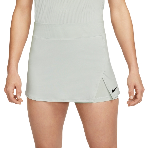 Women's Padel Skirts and Shorts Nike Court Victory Skirt  Light Silver/Black DH9779034