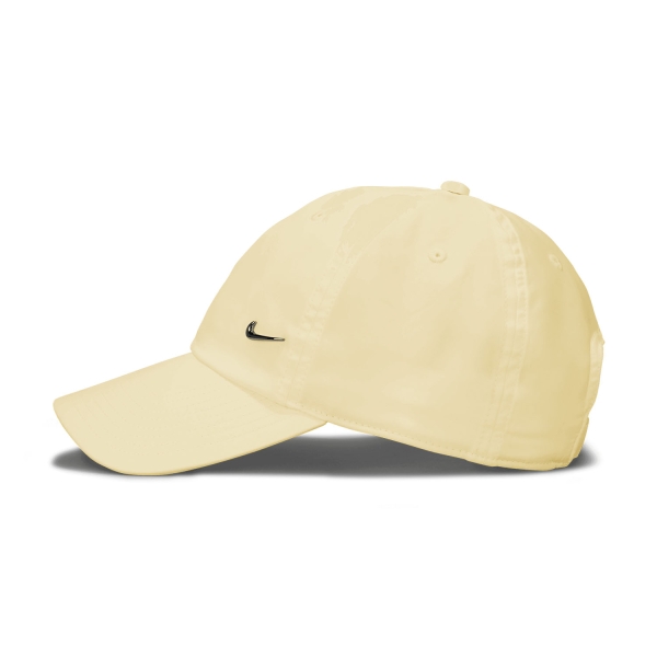 Nike Dri-FIT Club Cappello - Coconut Milk/Metallic Black