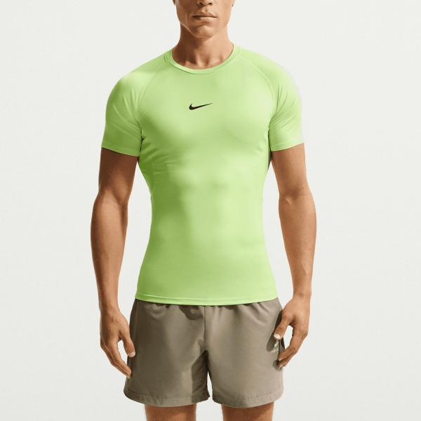 Men's T-Shirt Padel Nike Pro TShirt  Light Liquid Lime/Black FB7932360