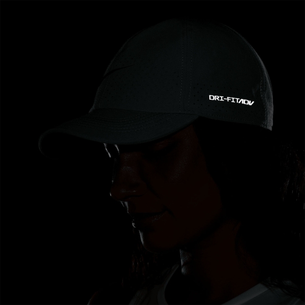 Nike Dri-FIT ADV Club Cappello - Steam/Black