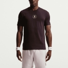 Nike Court Dri-FIT Heritage T-Shirt - Burgundy Ash Nike Court Dri-FIT Heritage T-Shirt - Burgundy Ash