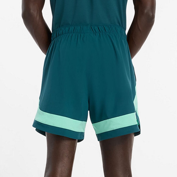 New Balance Tournament Novelty 5in Pantaloncini - Medusa Green