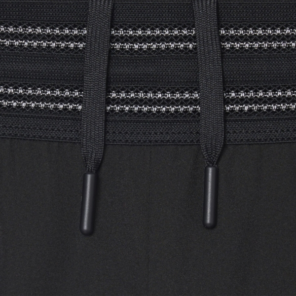 Lacoste Reflective Accent Ultra Dry 7in Shorts - Noir