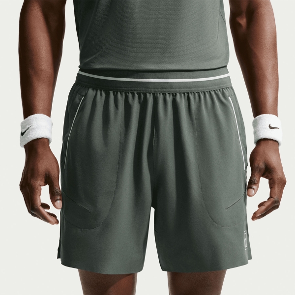 Shorts Padel Hombre Nike Court Advantage 6in Shorts  Camo Green/Cucumber Calm FZ6913303