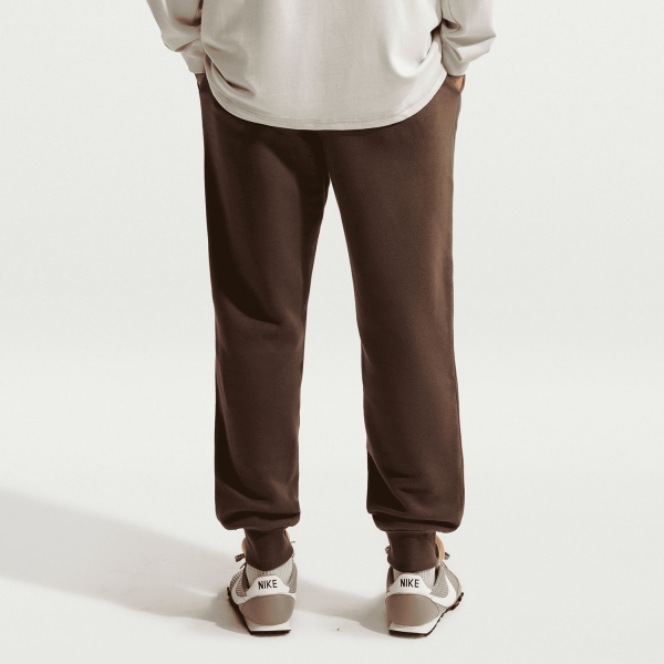 Nike Club Pantaloni - Baroque Brown/White