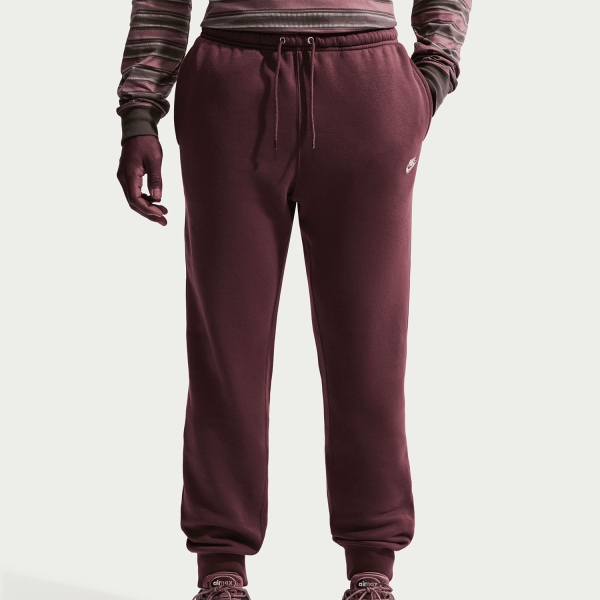 Nike Club Pantaloni - Burgundy Crush/Metallic Gold