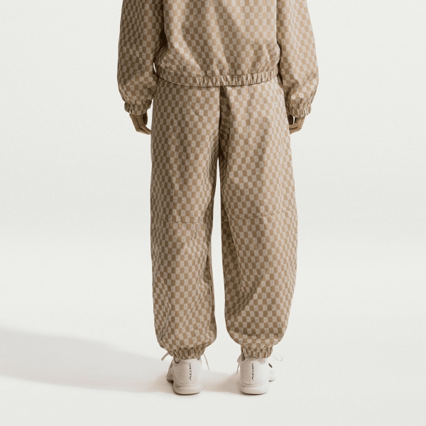 Nike Court Woven Pantalones - Parachute Beige