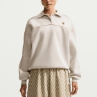 Nike Court Pro Sweatshirt - Light Orewood Brown Nike Court Pro Sweatshirt - Light Orewood Brown