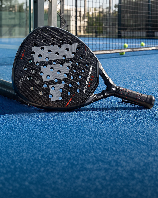 Power signed by Flavio Abbate
adidas Metalbone Carbon